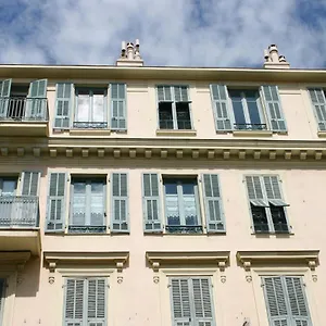 Apartment Centre- Superbe 100m2 - 10 Mn A Pied De La Mer !, Nice