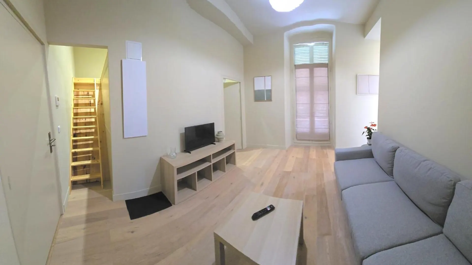Place Magenta Apartment Nice France